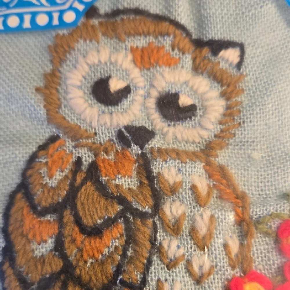 Vogart Owl Embroidery Kit - Picture 4 of 8